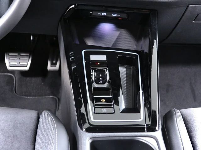 Volkswagen Golf 1.5 TSI DSG Style