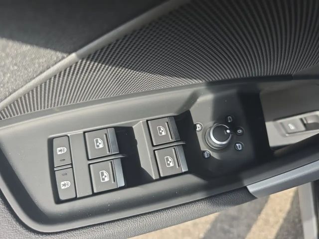 Audi A3 30 TFSI Sedan