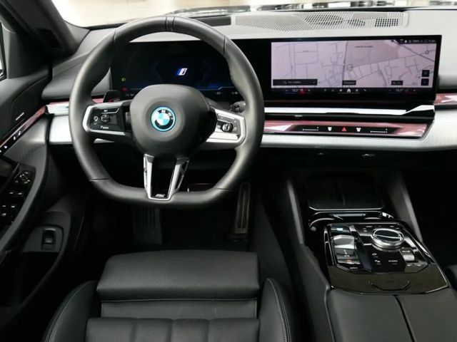 BMW i5 M-Sport Touring eDrive40
