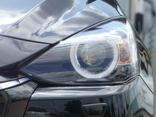 Mazda 2 Homura SkyActiv e-Skyactiv