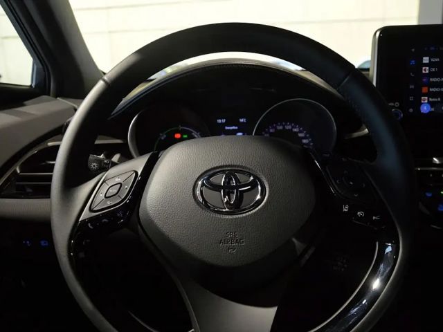 Toyota C-HR Active Hybride