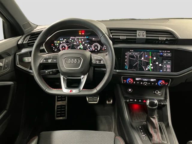 Audi Q3 35 TFSI S-Line