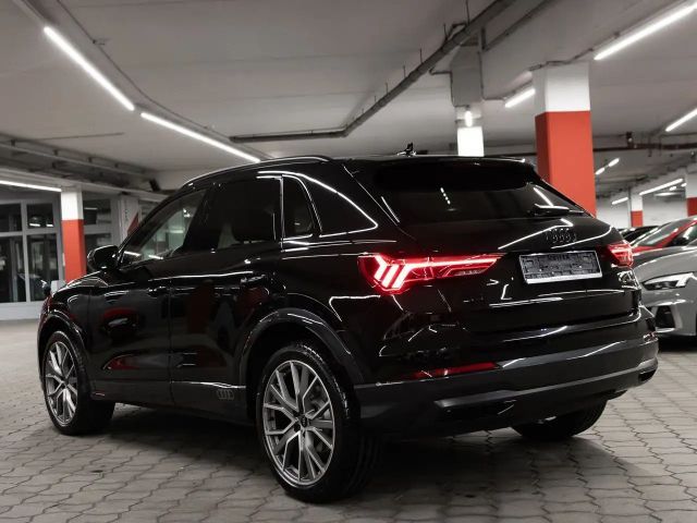 Audi Q3 35 TFSI S-Tronic