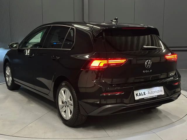 Volkswagen Golf 1.5 eTSI DSG Golf VIII Life