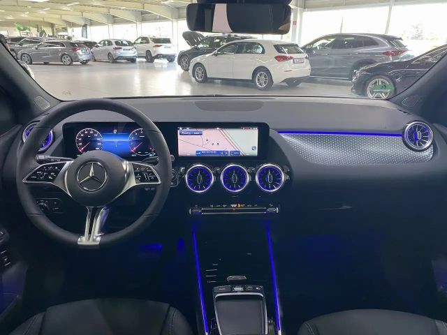 Mercedes-Benz B 200 Progressive Sedan