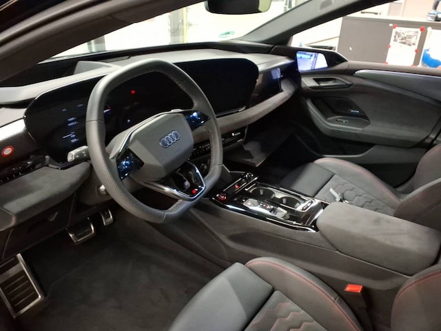 Audi A6 e-tron Avant Quattro