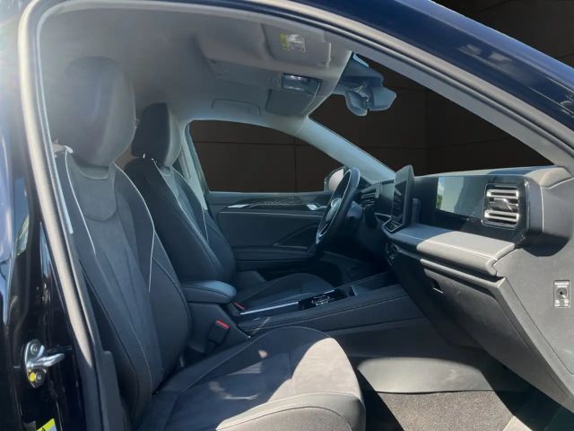 Volkswagen Tiguan 1.5 eTSI Elegance Elegance