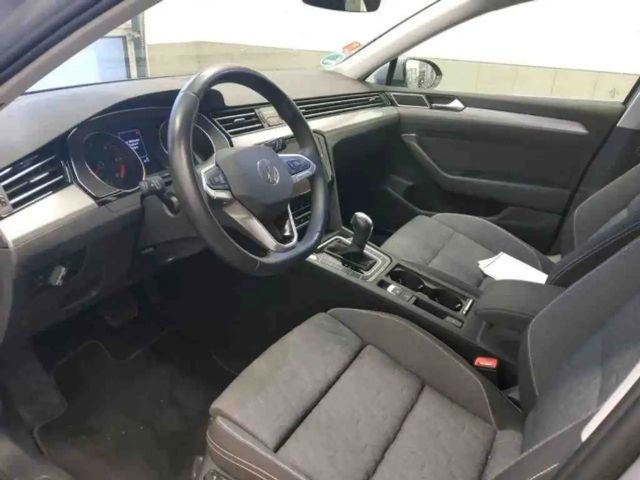 Volkswagen Passat 2.0 TDI Business DSG Variant