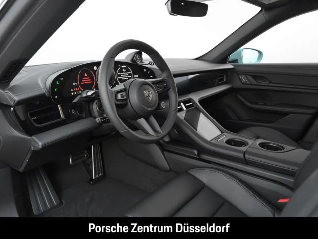 Porsche Taycan 4S Cross Turismo