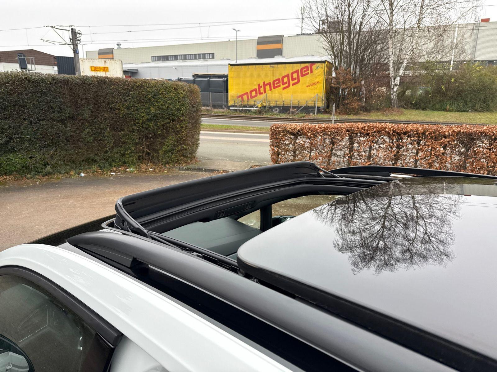 Volkswagen Touran 1.5 TSI DSG Highline