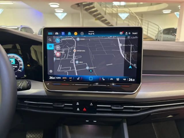 Volkswagen Golf 1.5 eTSI DSG Life