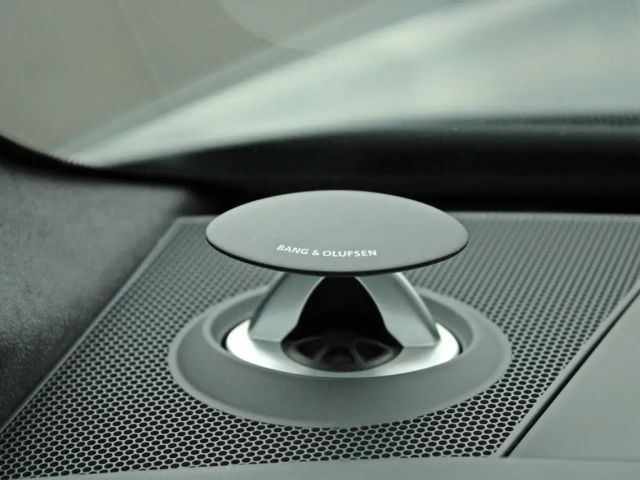 Audi RS6 PERF MATTEFFEKT B&O ADV. KERAMIK CARBON 305