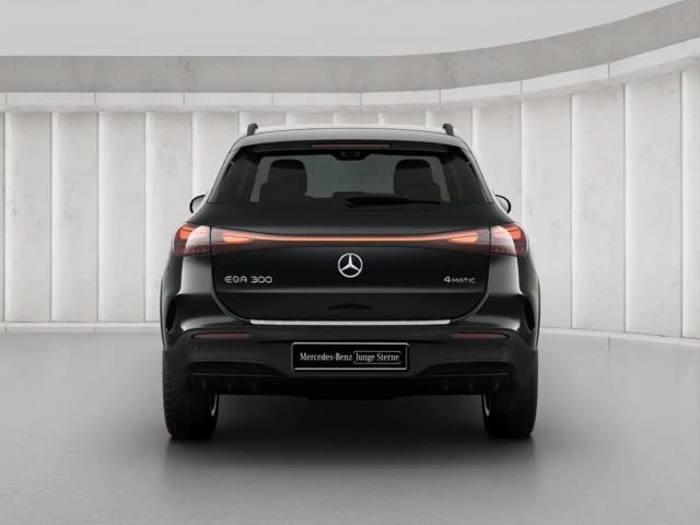 Mercedes-Benz EQA 300 4MATIC AMG Line