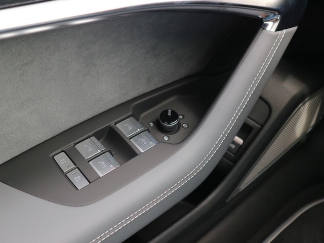 Audi A6 e-tron Avant Performance Quattro