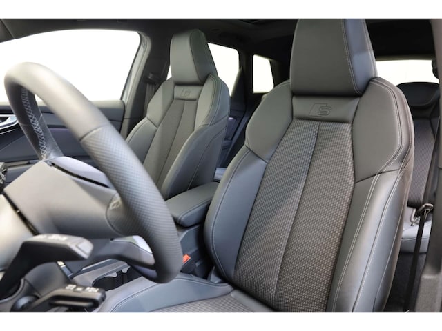 Audi Q4 e-tron SUV 45 e-tron Audi Q4 e-tron