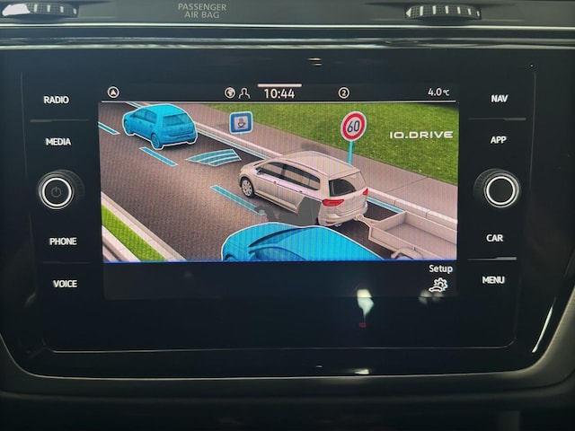 Volkswagen Touran 1.5 TSI DSG R-Line