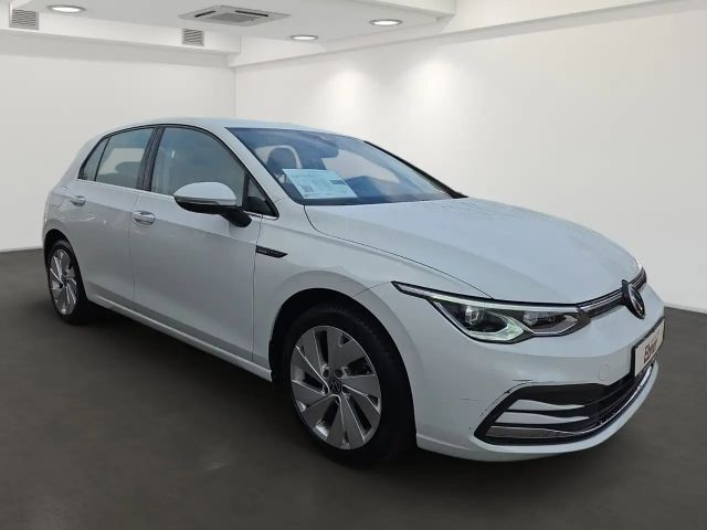 Volkswagen Golf 1.5 eTSI DSG Golf VIII Style