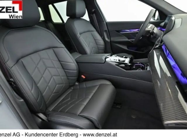 BMW i5 Touring eDrive40