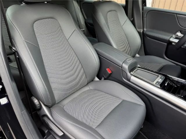 Mercedes-Benz B 180 Progressive