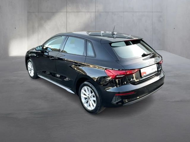 Audi A3 30 TDI Sedan