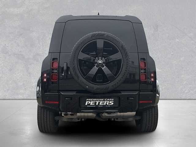 Land Rover Defender 110