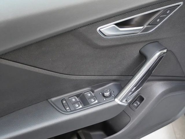 Audi Q2 35 TDI S-Line