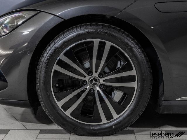 Mercedes-Benz EQE 300 Sedan