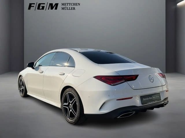 Mercedes-Benz CLA 220 AMG Line CLA 220 d Coupé