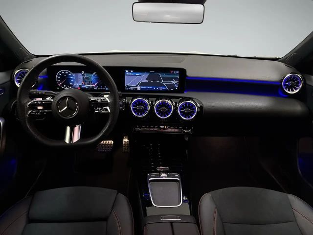 Mercedes-Benz A 180 A 180 d Hatchback