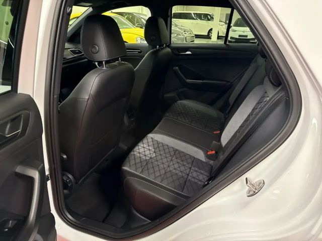 Volkswagen T-Roc 1.5 TSI DSG R-Line