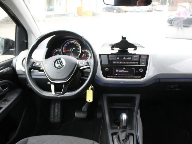 Volkswagen e-up! Plus Style