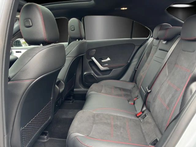 Mercedes-Benz A 250 4MATIC AMG Line Hatchback