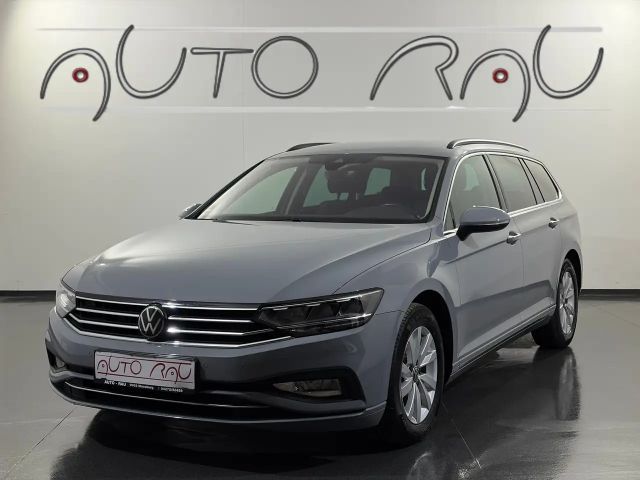 Volkswagen Passat 2.0 TDI Business DSG Variant