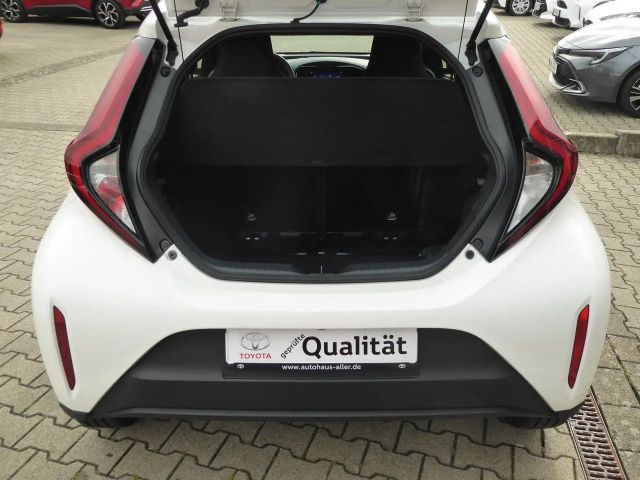 Toyota Aygo X Business Hatchback