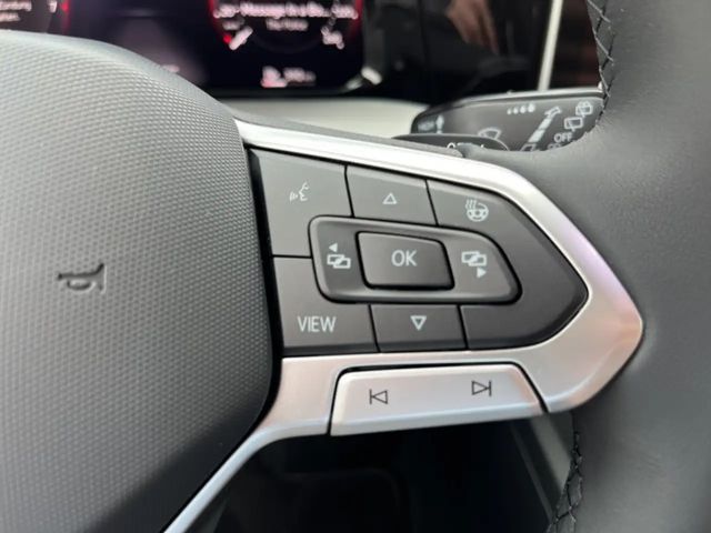 Volkswagen Golf DSG Golf VIII Life Variant