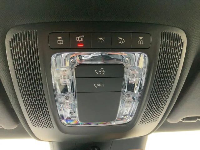 Mercedes-Benz CLA 180 AMG Line Coupé Premium