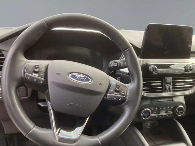 Ford Kuga Hybrid Titanium