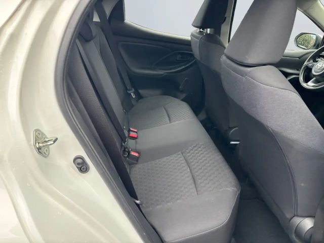 Toyota Yaris 1.0 VVT-i Comfort Hatchback