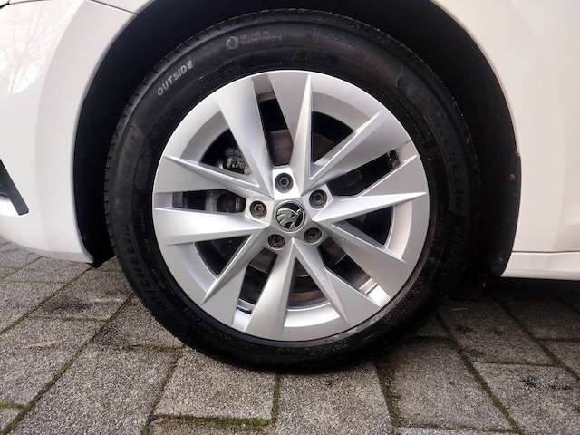 Skoda Octavia 2.0 TDI Combi Style Style