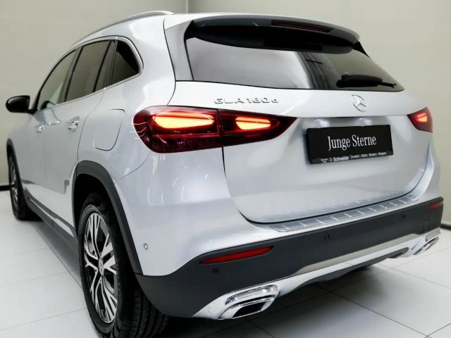 Mercedes-Benz GLA 180 GLA 180 d