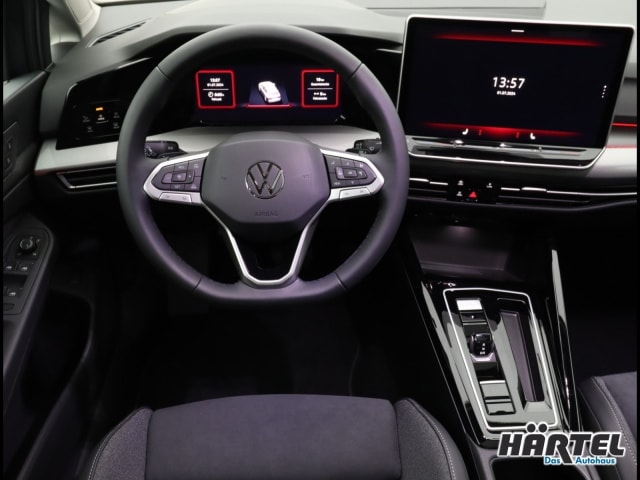 Volkswagen Golf 1.5 eTSI Style Variant