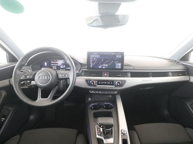 Audi A4 40 TFSI Avant Quattro S-Tronic