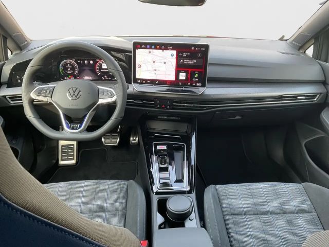 Volkswagen Golf DSG GTE eHybrid