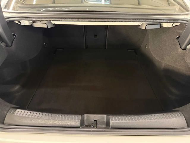 Mercedes-Benz CLA 200 AMG Line Coupé