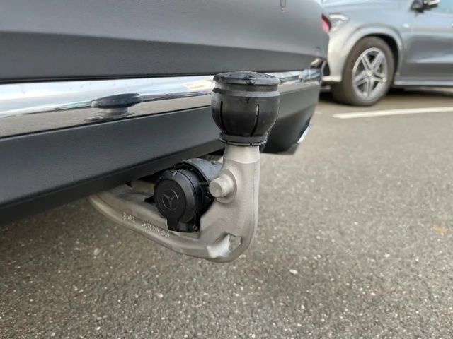 Mercedes-Benz GLA 200 AMG Line GLA 200 d