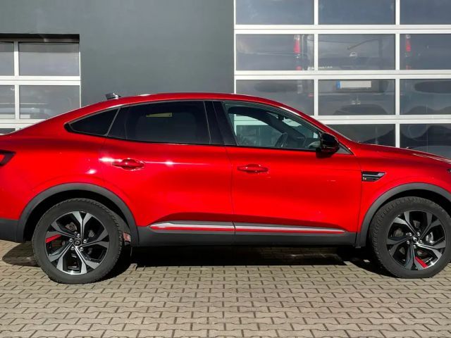 Renault Arkana E-Tech Hybrid RS