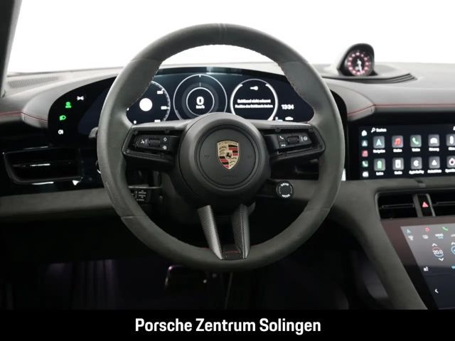 Porsche Taycan GTS Sport Turismo