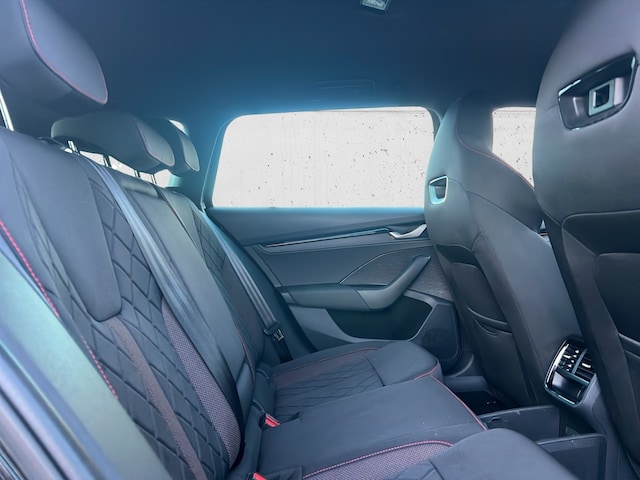 Skoda Octavia 2.0 TSI Combi RS