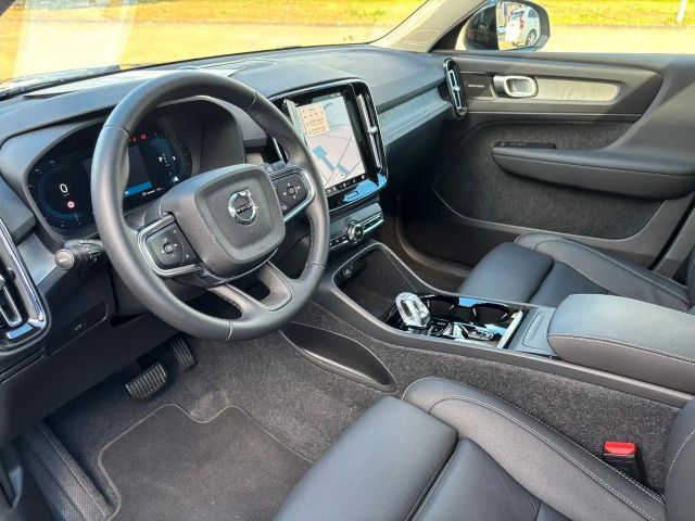 Volvo XC40 Dark Plus