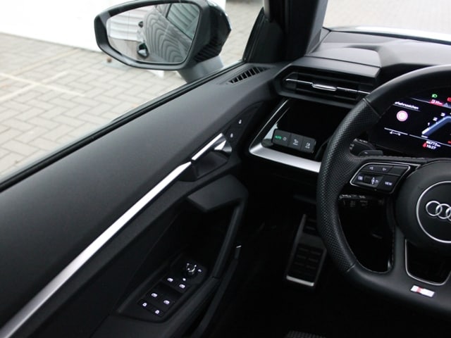 Audi S3 Quattro S-Tronic Sedan